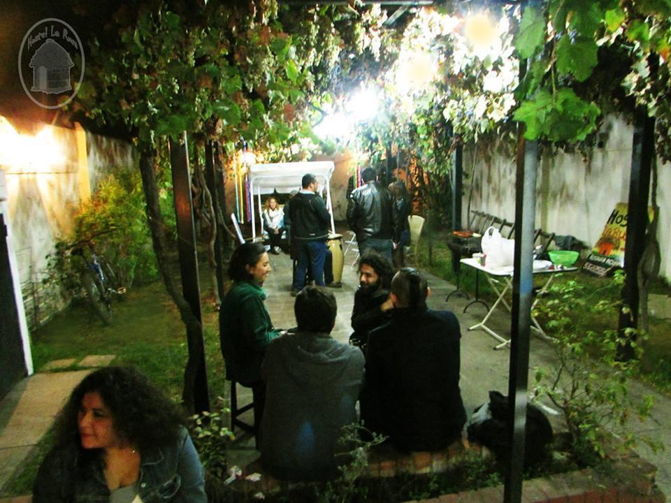 La Ruca Hostel Santiago Exterior photo